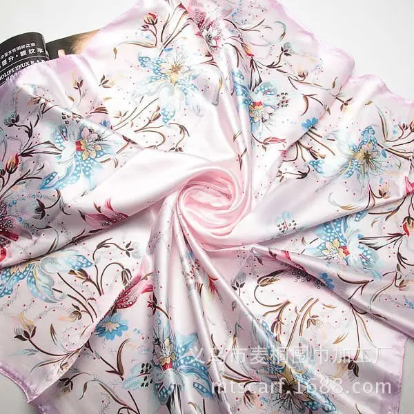 90*90cm Autumn Winter Cashew Chili Printed Handkerchief brand Behemia style Headband women silk satin square Scarves
90*90cm Autumn Winter Cashew Chili Printed Handkerchief brand Behemia style Headband women silk satin square Scarves