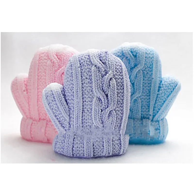 Decorative Christmas mitten gloves 3D Soap cute gloves decoration silicone mold silicone mould candle mold handmade molds
Decorative Christmas mitten gloves 3D Soap cute gloves decoration silicone mold silicone mould candle mold handmade molds