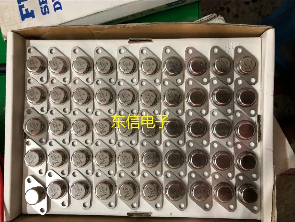 Бесплатная доставка FT2521 2N3766 2N3054
Бесплатная доставка FT2521 2N3766 2N3054