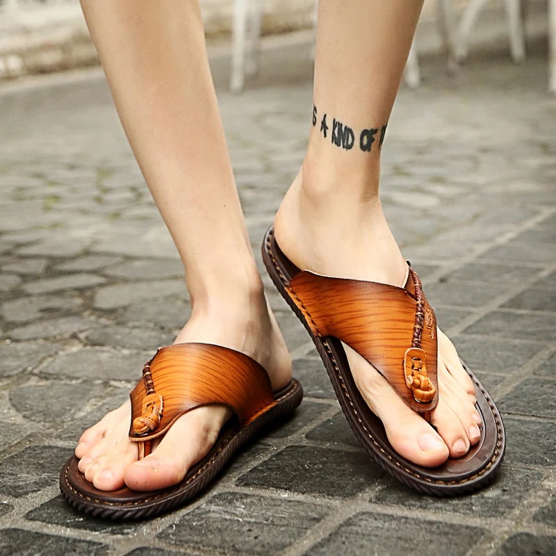 FIXSYS New Arrival Men Leather Slippers Summer Casual Beach Shoes for Man Outdoor Comfort Sandals Breathable Non-Slip Flip Flops
FIXSYS New Arrival Men Leather Slippers Summer Casual Beach Shoes for Man Outdoor Comfort Sandals Breathable Non-Slip Flip Flops