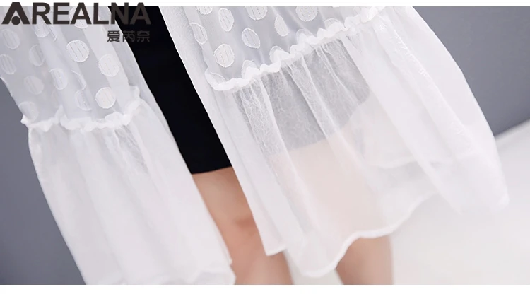 Blouses woman 2019 Summer Thin chiffon Blouse Kimono Cardigan Women's Beach Tops plus size Long Sunscreen Shirts camisas mujer
Blouses woman 2019 Summer Thin chiffon Blouse Kimono Cardigan Women's Beach Tops plus size Long Sunscreen Shirts camisas mujer