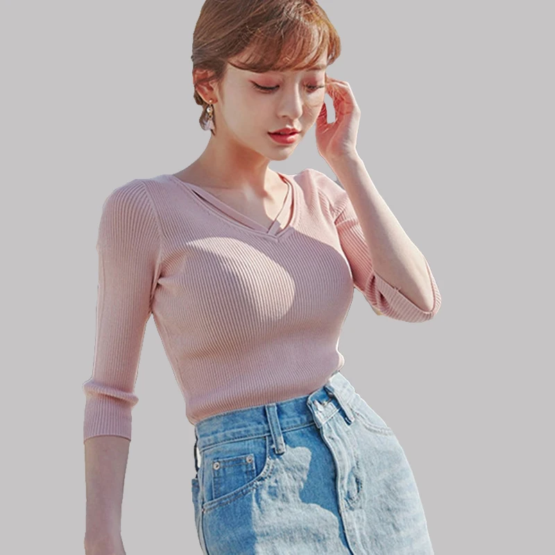 2018 New Knitted Pullover 1/2 Sleeve Elastic Women Sweater Blusas tight V-neck sweater slim pullover female Women's Clothing
2018 New Knitted Pullover 1/2 Sleeve Elastic Women Sweater Blusas tight V-neck sweater slim pullover female Women's Clothing