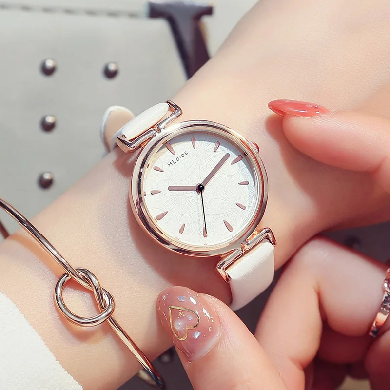 2019 Woman Wrist Watch Women Clock Flower Simple Ladies Watch Leather Luxury Brand Female Lady Watch For Women Relogio Feminino
2019 Woman Wrist Watch Women Clock Flower Simple Ladies Watch Leather Luxury Brand Female Lady Watch For Women Relogio Feminino