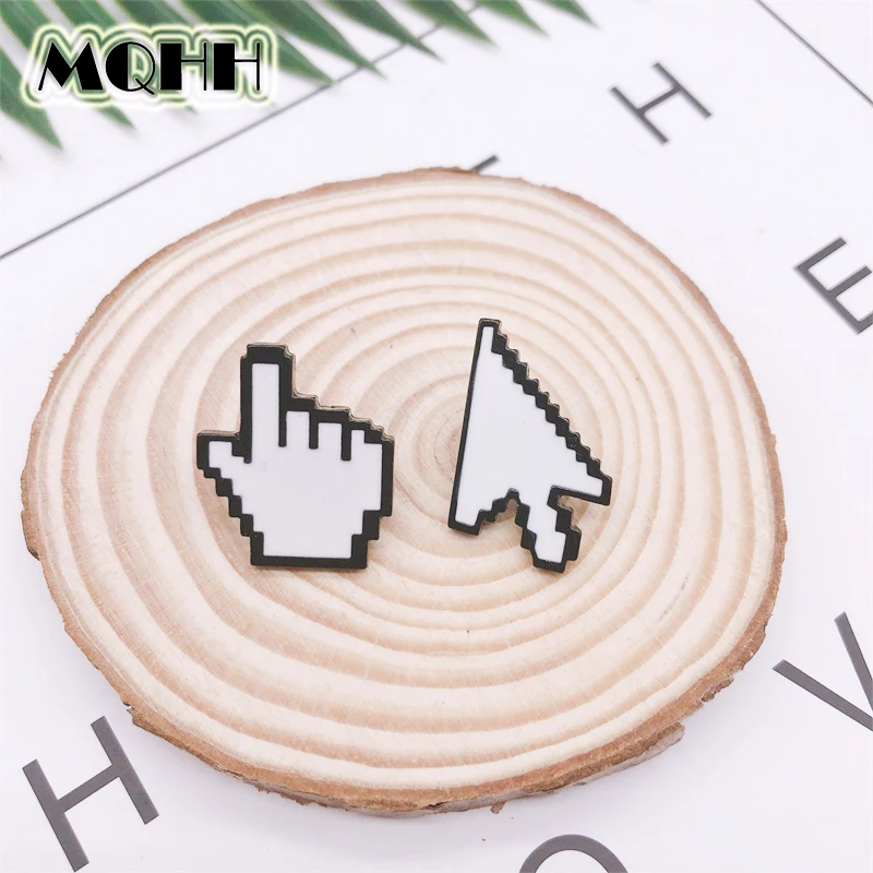 Cartoon Creative Fun Mouse Hand Arrow Enamel Brooch Alloy Badge Denim Shirt Bag Pin Accessories Jewelry Gift For Friends
Cartoon Creative Fun Mouse Hand Arrow Enamel Brooch Alloy Badge Denim Shirt Bag Pin Accessories Jewelry Gift For Friends