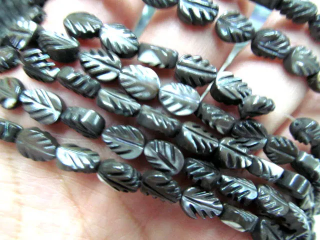 2strands 6charm9 8charm12 10charm14 12charm16 13charm18mm Genuine MOP Shell ,Pearl Shell leaf leaves shell black white beads
2strands 6charm9 8charm12 10charm14 12charm16 13charm18mm Genuine MOP Shell ,Pearl Shell leaf leaves shell black white beads
