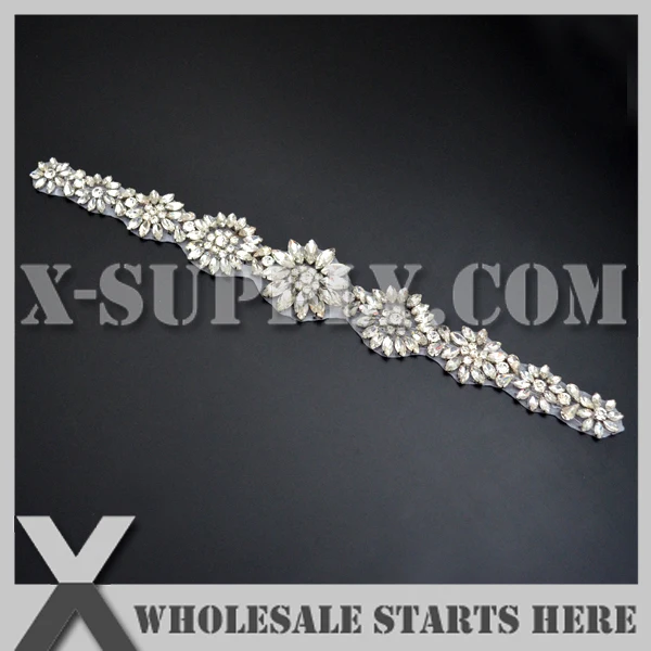 (20pcs/lot) Iron On Rhinestone Appliques for Wedding Bridal Dress,Sash,Headband and Shoe, X1-RAT2430
(20pcs/lot) Iron On Rhinestone Appliques for Wedding Bridal Dress,Sash,Headband and Shoe, X1-RAT2430