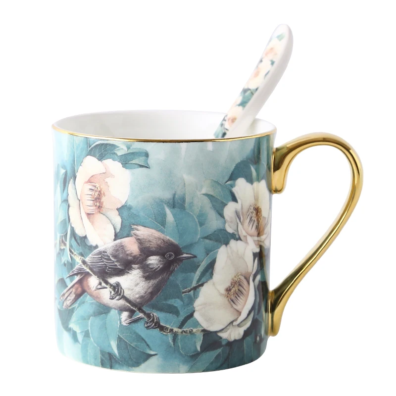 380ML Creative Little Bird Pattern Coffee Mug Pastoral Style Gold Plated Bone china Mug Ceramics Milk Breakfast Cup with Spoon
380ML Creative Little Bird Pattern Coffee Mug Pastoral Style Gold Plated Bone china Mug Ceramics Milk Breakfast Cup with Spoon