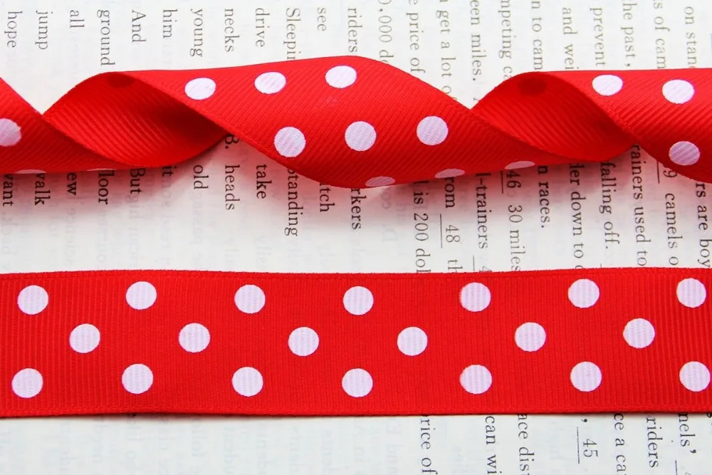 Бесплатная доставка, 1 "(25 мм) Grosgrain красная лента в горошек с белыми точками, DIY аксессуары для волос, подарочная упаковка
Бесплатная доставка, 1 "(25 мм) Grosgrain красная лента в горошек с белыми точками, DIY аксессуары для волос, подарочная упаковка