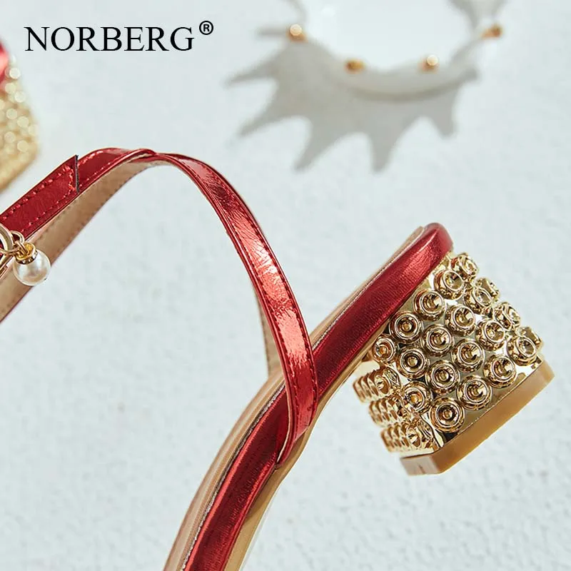 NORBERG ladies shoes gold red sandals summer high heels ladies buckle straps shallow mouth casual shoes XL 31-40
NORBERG ladies shoes gold red sandals summer high heels ladies buckle straps shallow mouth casual shoes XL 31-40