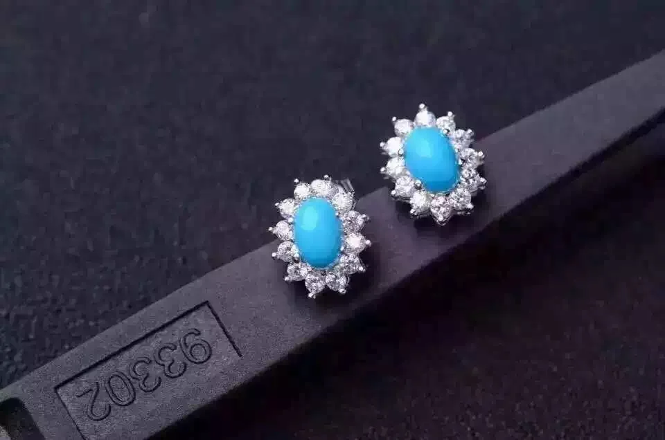 natural blue turquoise stone earrings 925 silver Natural gemstone earring women romantic Sunflower earrings
natural blue turquoise stone earrings 925 silver Natural gemstone earring women romantic Sunflower earrings