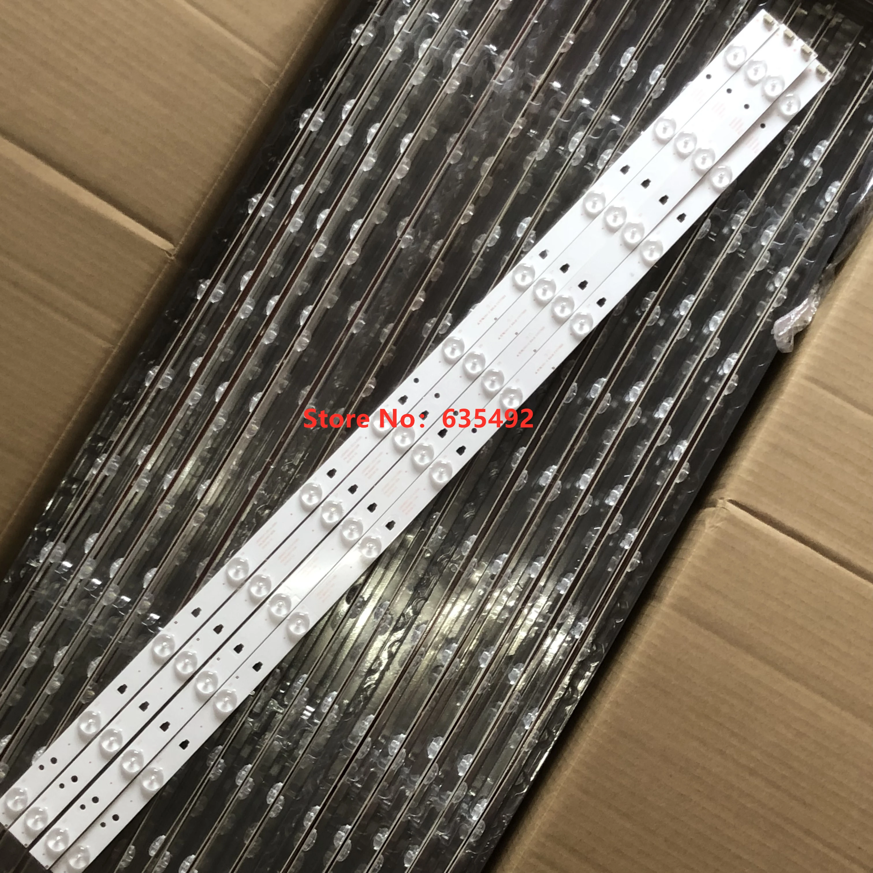 LED BacklightL strip For LE40F3000W Light Bar LT-40M645 LSC400HM06-8 LED40D11-ZC14-01 LED40D11-ZC14-02 30340011202/201
LED BacklightL strip For LE40F3000W Light Bar LT-40M645 LSC400HM06-8 LED40D11-ZC14-01 LED40D11-ZC14-02 30340011202/201