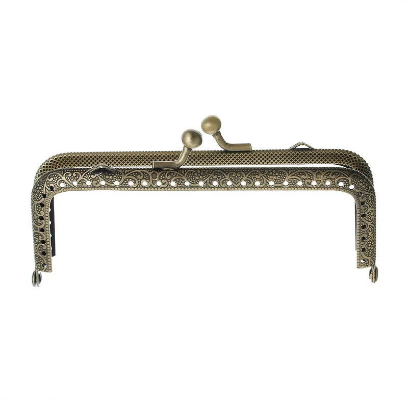 10Pcs Retro Bronze Tone Clutch Handbag Coins Purse Metal Rectangle Frame Kiss Clasps Handle 12.5cm
10Pcs Retro Bronze Tone Clutch Handbag Coins Purse Metal Rectangle Frame Kiss Clasps Handle 12.5cm