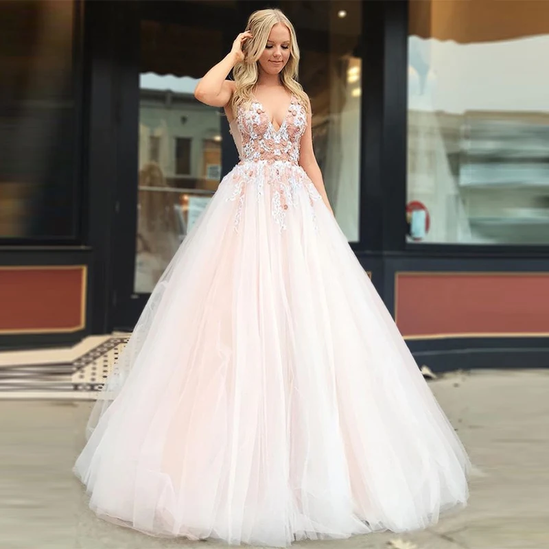 Vestidos De Debutantes De 15 Anos Tiered Skirt Puffy Ball Gown Sexy V-neck Appliques Handmade Flowers Beaded Quinceanera Dresses
Vestidos De Debutantes De 15 Anos Tiered Skirt Puffy Ball Gown Sexy V-neck Appliques Handmade Flowers Beaded Quinceanera Dresses