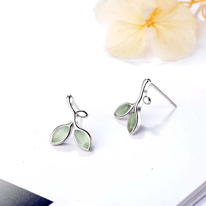 FENGLI Lovely Plant Stud Earrings for Women Green Color Rhinestone Personality Fashion Ear Studs Jewelry Gift My order
FENGLI Lovely Plant Stud Earrings for Women Green Color Rhinestone Personality Fashion Ear Studs Jewelry Gift My order