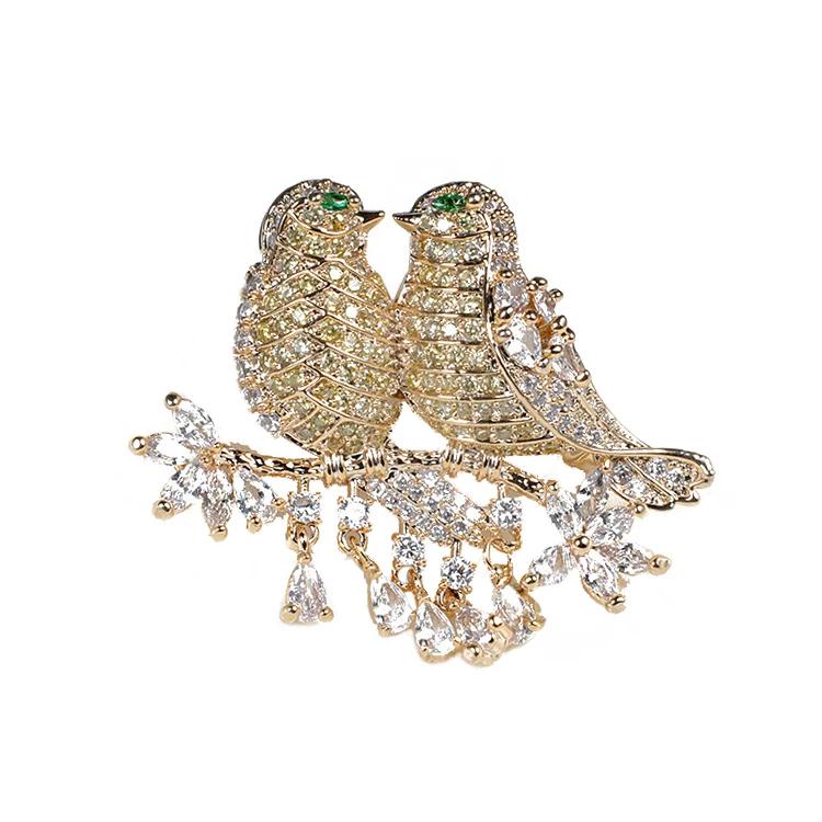LADYCHIC Top Quality Gold Color with Cubic Zircon Double Birds Brooch Pins Fashion Lovely Yellow Crystal Women Jewelry LH1003
LADYCHIC Top Quality Gold Color with Cubic Zircon Double Birds Brooch Pins Fashion Lovely Yellow Crystal Women Jewelry LH1003