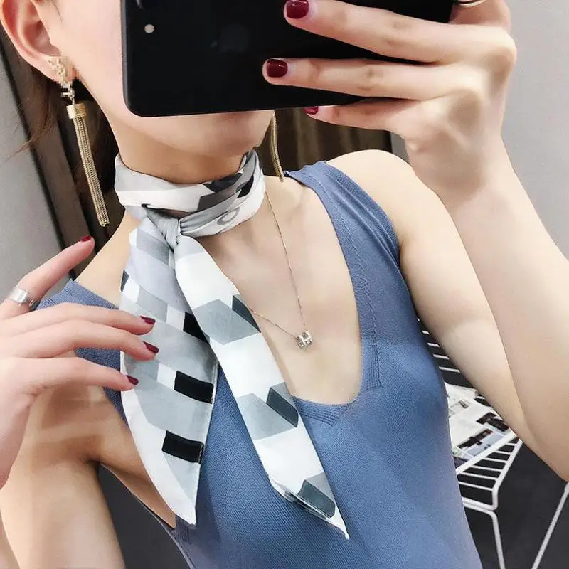 Printing Hotel Waiter Flight Attendants Handkerchief rings women scarf silk feeling hair neck scarves square office
Printing Hotel Waiter Flight Attendants Handkerchief rings women scarf silk feeling hair neck scarves square office