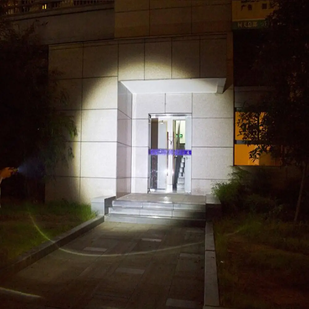 Uniquefire HS-802 XPE Tactical LED Falshlight 3 Modes Rechargeable Lantern Power By 18650 Battery For Bicycle, Camp, Energency
Uniquefire HS-802 XPE Tactical LED Falshlight 3 Modes Rechargeable Lantern Power By 18650 Battery For Bicycle, Camp, Energency