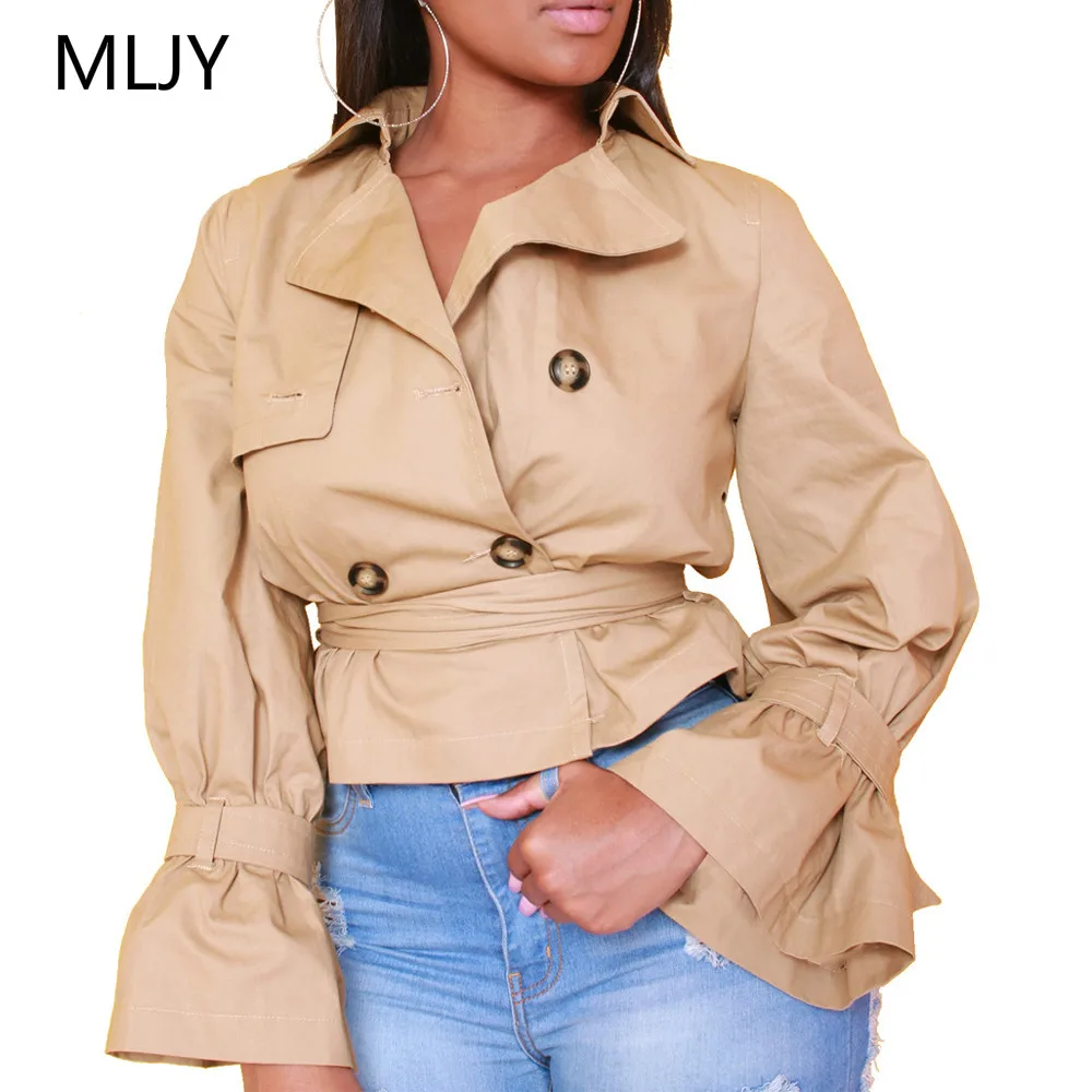 2018 Women Autumn Winter Classic Double-breasted Coat Windbreaker Button Jacket With Belt
2018 Women Autumn Winter Classic Double-breasted Coat Windbreaker Button Jacket With Belt