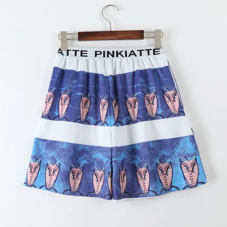 Fashion Graffiti Printed shorts women Casual Sportswear Elastic Waist Women Cotton Summer Vacation Shorts Female short pants
Fashion Graffiti Printed shorts women Casual Sportswear Elastic Waist Women Cotton Summer Vacation Shorts Female short pants