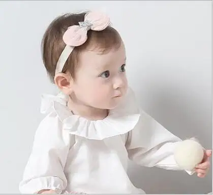 1 PC Lovely turban Hair bands Shiny Star Mesh Bowknot Headband Fashion Girl Headwear Bow Elastic Knot Headbands Hair Accessories
1 PC Lovely turban Hair bands Shiny Star Mesh Bowknot Headband Fashion Girl Headwear Bow Elastic Knot Headbands Hair Accessories