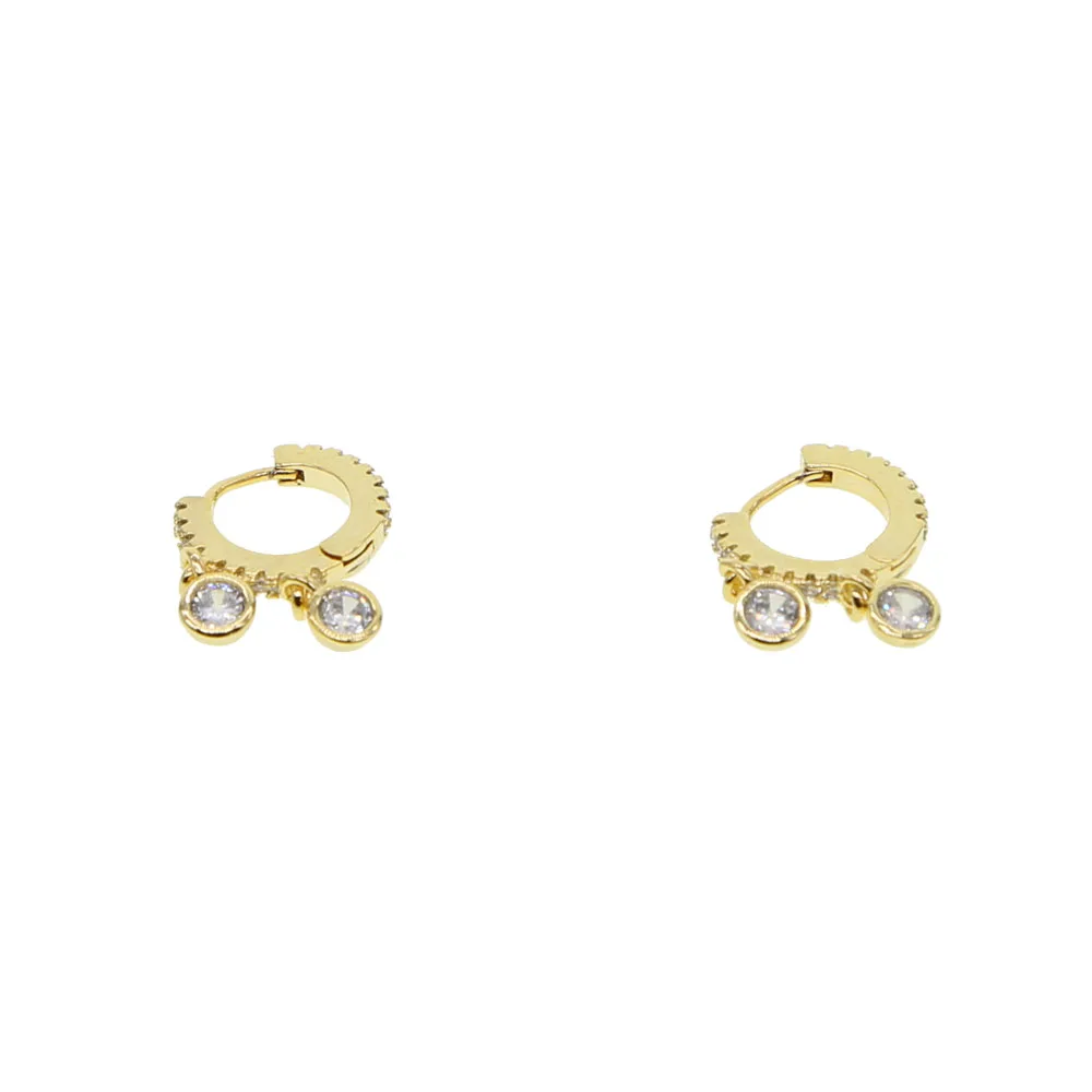 wholesale minimal cute jewelry mini hoops with double bezel cz charm Gold color fashion earring
wholesale minimal cute jewelry mini hoops with double bezel cz charm Gold color fashion earring