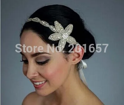 2021 new Wholesale and Retail fashion handmade star flowers crystal beads bridal hairbands wedding party hair accessories
2021 new Wholesale and Retail fashion handmade star flowers crystal beads bridal hairbands wedding party hair accessories