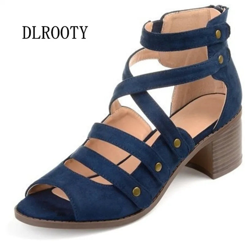 Woman Sandals Shoes Summer Style Pumps High Heels Thick Peep Toe Zip Fashion Rivet Solid Gladiator Plus Size 34-43
Woman Sandals Shoes Summer Style Pumps High Heels Thick Peep Toe Zip Fashion Rivet Solid Gladiator Plus Size 34-43