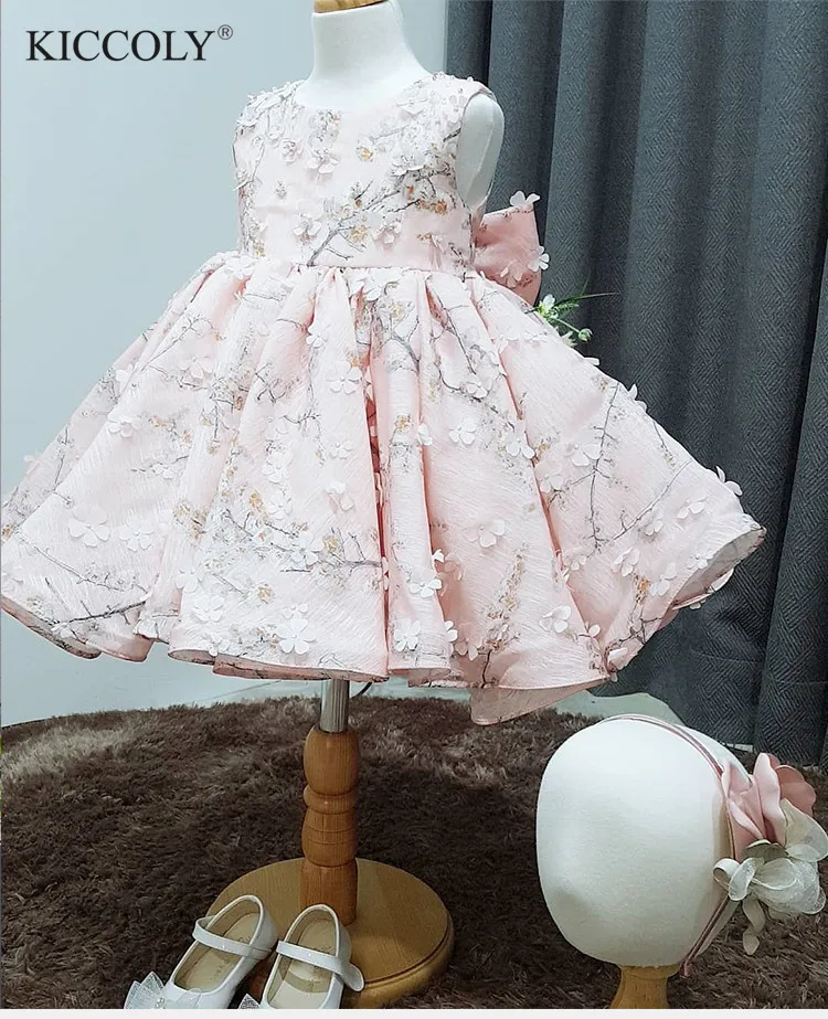 Милое розовое Тюлевое платье с цветами для новорожденных девочек кружевное