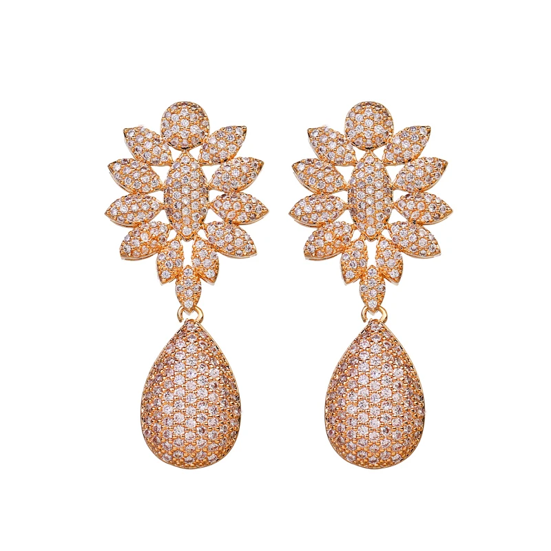 Bettyue Brand Fashion Charm Earrings AAA White Zircon Three Colors Jewelry Engagement Earrings For Women Wedding Party Gift
Bettyue Brand Fashion Charm Earrings AAA White Zircon Three Colors Jewelry Engagement Earrings For Women Wedding Party Gift