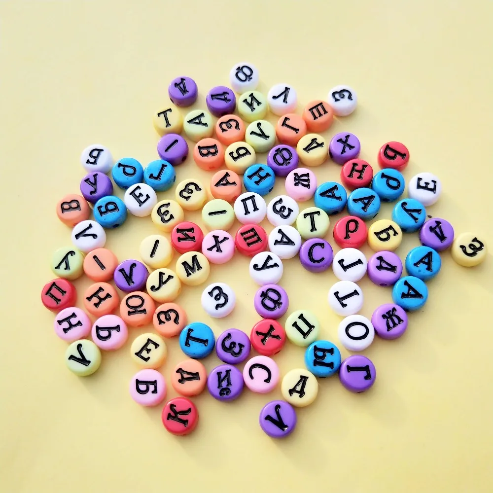 

New Arrival Acrylic Russian Letters Beads 3400PCs/Bag 4*7MM Flat Coin Round Shape Plastic Alphabet Initial Jewelry Spacer Beads