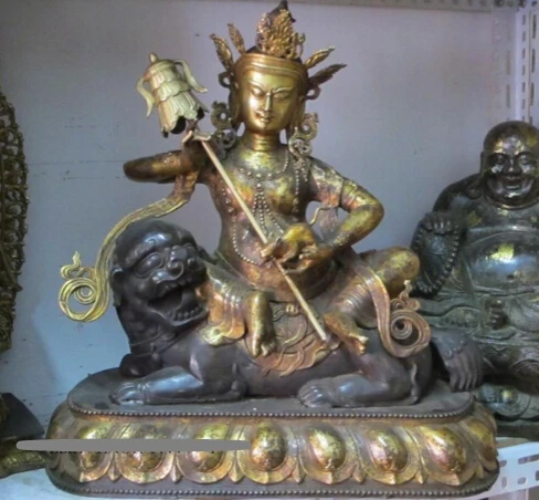 Xd 001844 20 "Тибет, старая бронза Позолоченные свинка Vaishravana Лев замбала король богатства Статуя
Xd 001844 20 "Тибет, старая бронза Позолоченные свинка Vaishravana Лев замбала король богатства Статуя