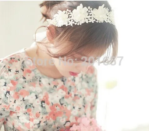 2021 new Retail korea style vintage romantic lace flower with pearl long ribbon women wedding party headbands hiar accessories
2021 new Retail korea style vintage romantic lace flower with pearl long ribbon women wedding party headbands hiar accessories