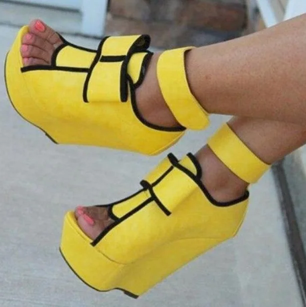 Drop Shipping Brand Girls Sweet Yellow Black Patchwork Peep Toe Big Butterfly Knot Bow Ties Hook Loop Wedge Sandals Shoes Lady
Drop Shipping Brand Girls Sweet Yellow Black Patchwork Peep Toe Big Butterfly Knot Bow Ties Hook Loop Wedge Sandals Shoes Lady