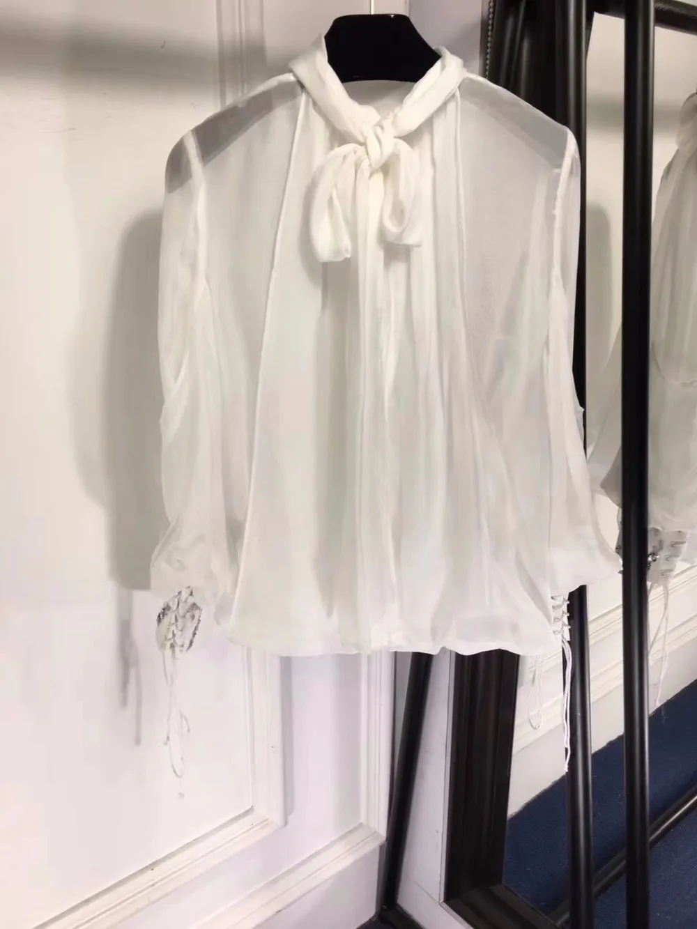 Fashion women's suit shirt and skirt two piele set high quality binary heavy industry production 2 piece set women skirt
Fashion women's suit shirt and skirt two piele set high quality binary heavy industry production 2 piece set women skirt