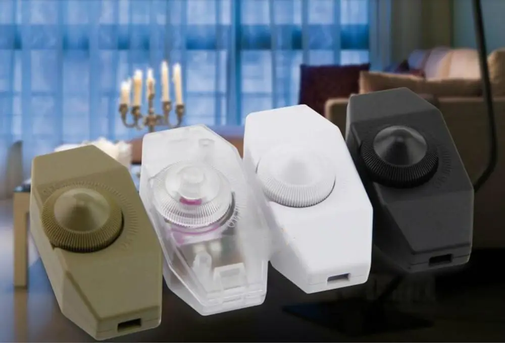 AC 220V - 240V 2A Manual Knob Floor Table Lamp In Line 300W Dimmer Switch Home Use Adjustable Controller Knob Switch
AC 220V - 240V 2A Manual Knob Floor Table Lamp In Line 300W Dimmer Switch Home Use Adjustable Controller Knob Switch