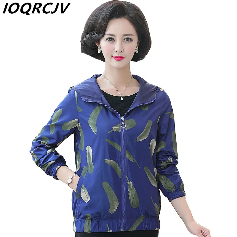 New Women Short Jacket Spring Autumn Casual Fashion Two-sided Hooded Zipper Print Middle-Aged Female Windbreaker Outwear Top
New Women Short Jacket Spring Autumn Casual Fashion Two-sided Hooded Zipper Print Middle-Aged Female Windbreaker Outwear Top