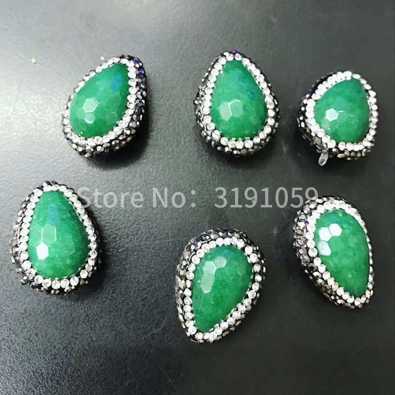 Green water droplet shape beads fashionable elegant personality and graceful style necklace bracelet pendant chain
Green water droplet shape beads fashionable elegant personality and graceful style necklace bracelet pendant chain