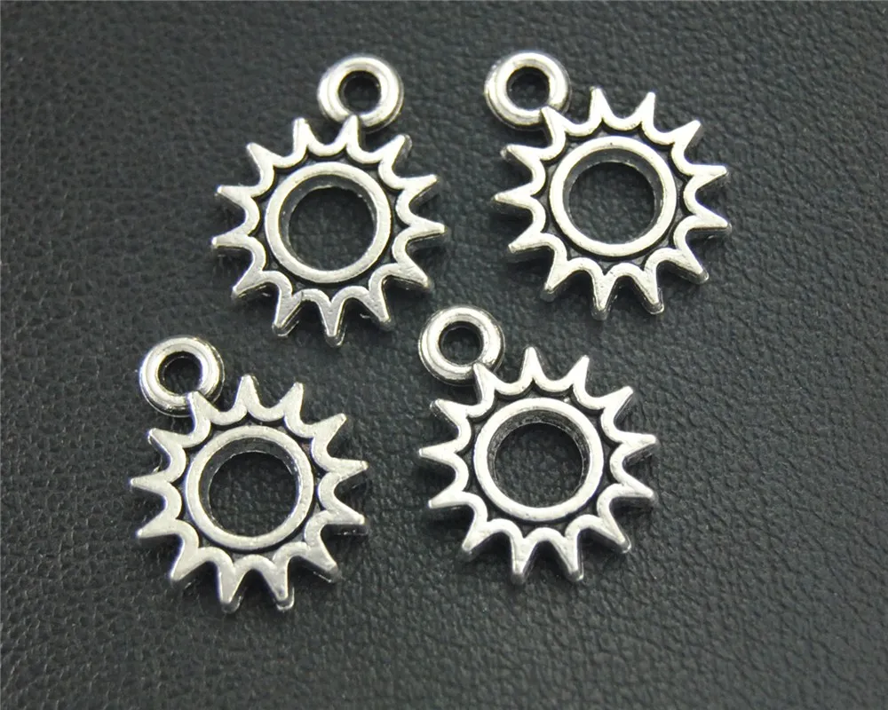 50pcs Silver Color Mini Round Sun Charm Jewellery Pendant For Bracelet Necklace 12x15mm A1879
50pcs Silver Color Mini Round Sun Charm Jewellery Pendant For Bracelet Necklace 12x15mm A1879