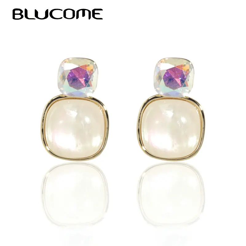 Blucome Elegant White Opal Square Drop Earrings For Women Girls Gold Color Shiny Crystal Earring Party Jewelry boucle d'oreille
Blucome Elegant White Opal Square Drop Earrings For Women Girls Gold Color Shiny Crystal Earring Party Jewelry boucle d'oreille