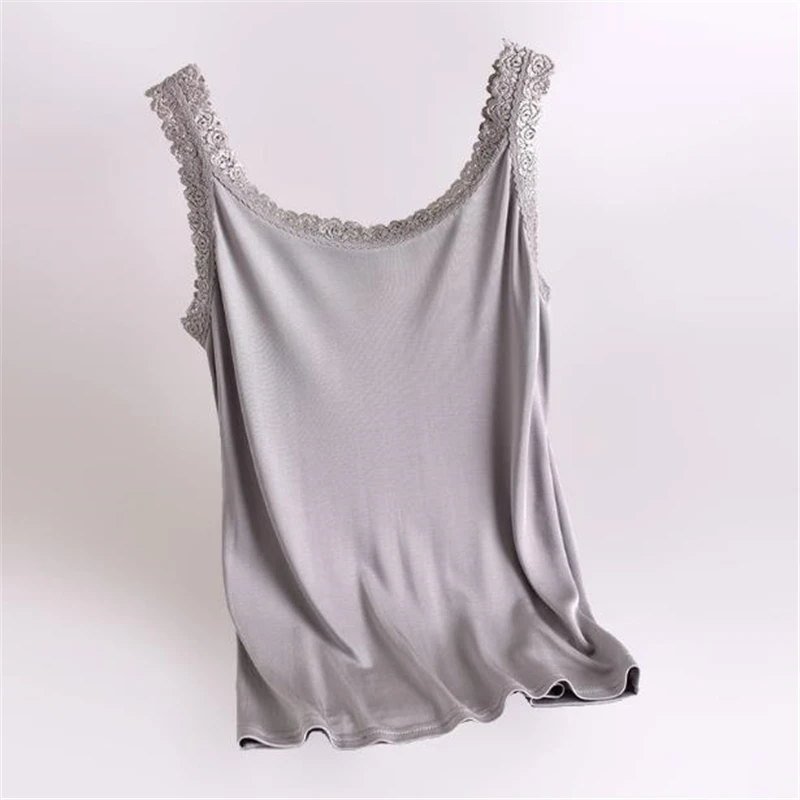 Woman summer Lace Solid 100% silk Tank Tops female with Chest fold Breathable 100% silk tees lady stretch silk tees
Woman summer Lace Solid 100% silk Tank Tops female with Chest fold Breathable 100% silk tees lady stretch silk tees