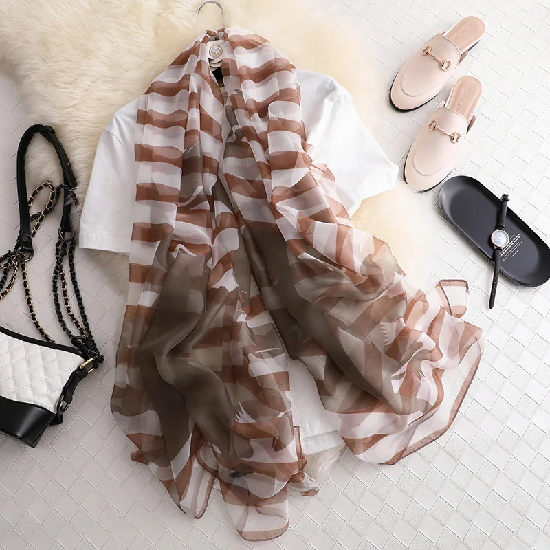 REALSISHOW Summer Women's Chiffon Scarf Crab Stripe Print Shawls Long Soft Silk Scarf Ins Girl Chiffon Hijab Best Gift
REALSISHOW Summer Women's Chiffon Scarf Crab Stripe Print Shawls Long Soft Silk Scarf Ins Girl Chiffon Hijab Best Gift