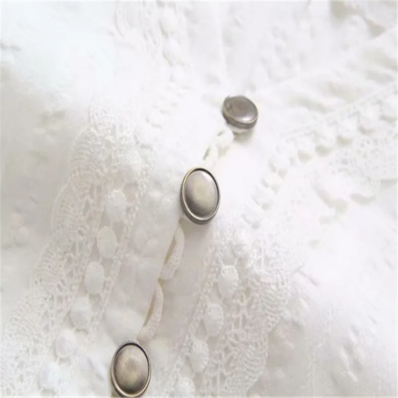 Plus-size women's summer and autumn new loose slim cotton wash lace v-neck shirt cardigan
Plus-size women's summer and autumn new loose slim cotton wash lace v-neck shirt cardigan
