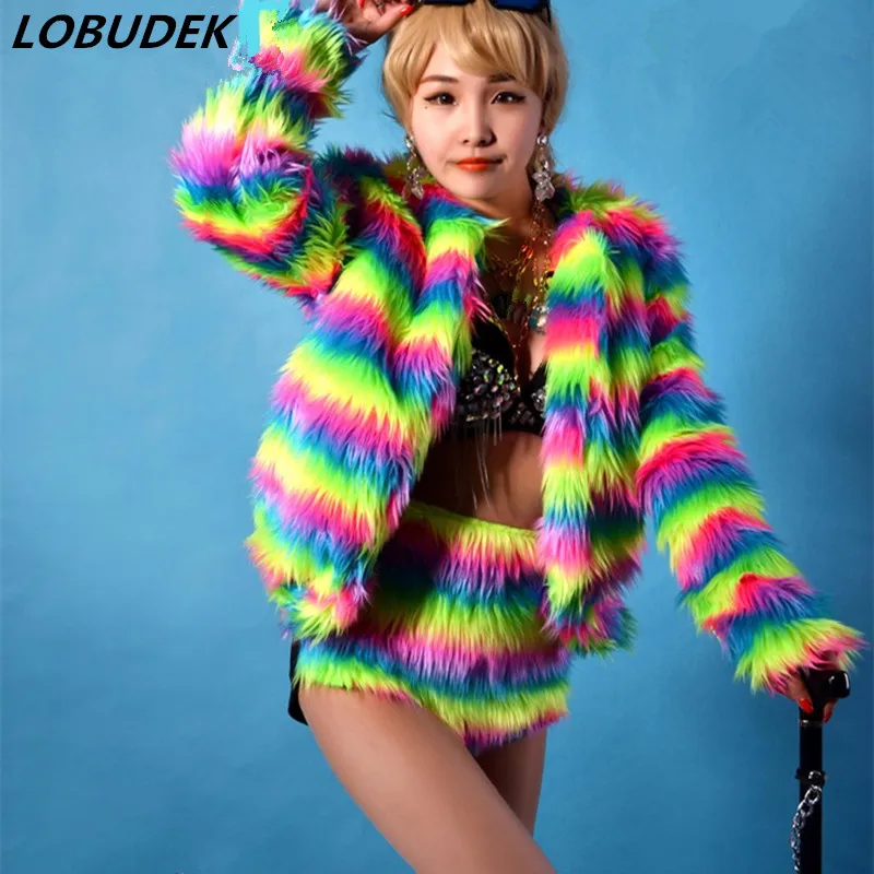 Stunning Color Imitation Fur Coat Nightclub Chanteuse Stage Costume Multi-color Feather Short Coat Jacket Performance Clothes
Stunning Color Imitation Fur Coat Nightclub Chanteuse Stage Costume Multi-color Feather Short Coat Jacket Performance Clothes