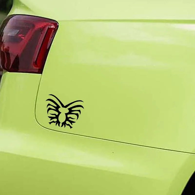 YJZT 15.3CM*11.7CM Dazzling Bug Artistic Vinyl Decal Car Sticker Delicate Black/Silver C19-0713
YJZT 15.3CM*11.7CM Dazzling Bug Artistic Vinyl Decal Car Sticker Delicate Black/Silver C19-0713