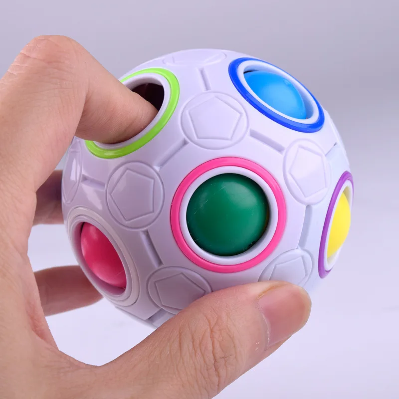 YJ YongJun Rainbow Wisdom Balls Football Magic Cube toys for children Gifts Speed Puzzle Toy Brain Teaser Games Cubo Magico
YJ YongJun Rainbow Wisdom Balls Football Magic Cube toys for children Gifts Speed Puzzle Toy Brain Teaser Games Cubo Magico