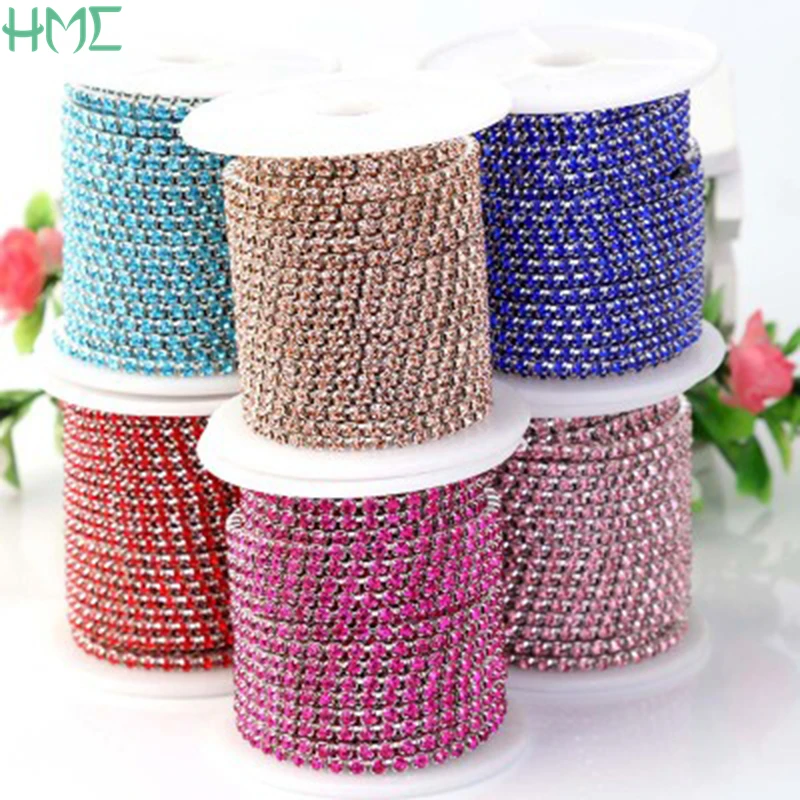 Hot Sale 1M/lot 2/2.5/2.8/3mm Rhinestone Chain Silver Base Crystal Rhinestone Trim For Wedding Party Decoration & Jewelry Making
Hot Sale 1M/lot 2/2.5/2.8/3mm Rhinestone Chain Silver Base Crystal Rhinestone Trim For Wedding Party Decoration & Jewelry Making