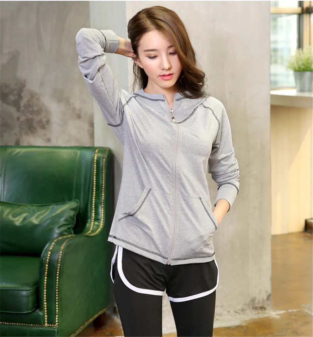 Light Grey Women Yoga Jacket Hoodies Outwear Sports Zipper Hoodies Fitness Running Tops Girls Quick-dry Long-sleeved Gym Clothes
Light Grey Women Yoga Jacket Hoodies Outwear Sports Zipper Hoodies Fitness Running Tops Girls Quick-dry Long-sleeved Gym Clothes