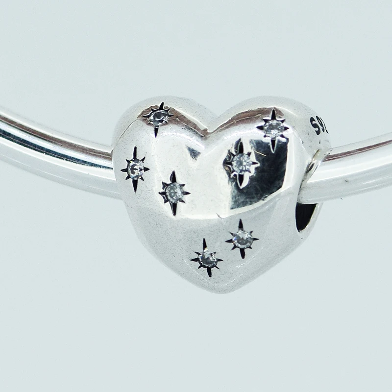 Be Magical Love Heart Charms 925 Sterling Silver Bead Fits Silver Charm Bracelets & Choker European Style DIY Jewelry
Be Magical Love Heart Charms 925 Sterling Silver Bead Fits Silver Charm Bracelets & Choker European Style DIY Jewelry