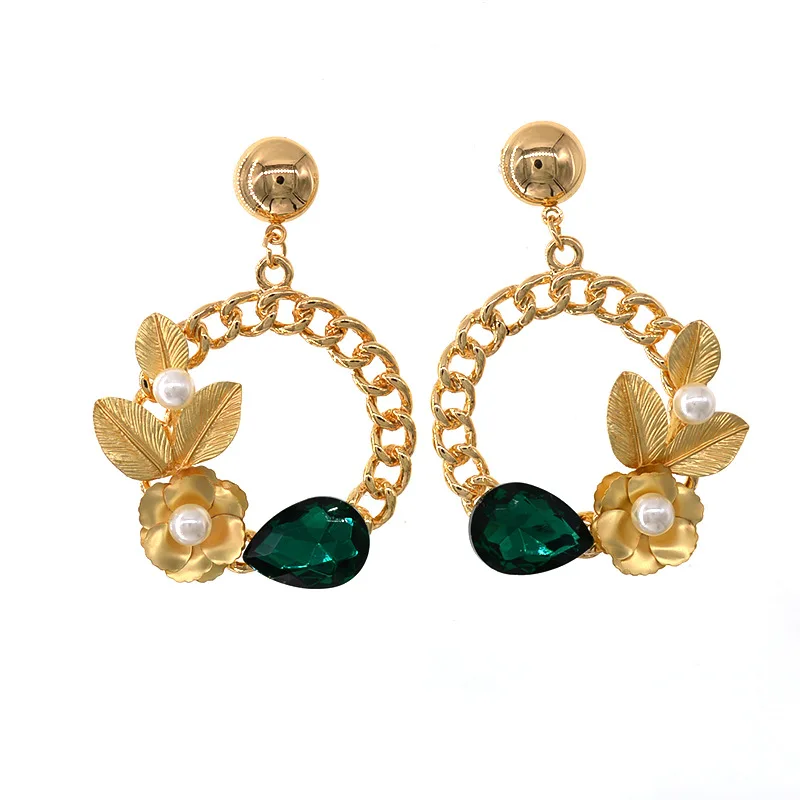 Korean Style Crystal Green Circle Vintage Hoop Earrings Fashion Round Loop Earrings for Women
Korean Style Crystal Green Circle Vintage Hoop Earrings Fashion Round Loop Earrings for Women