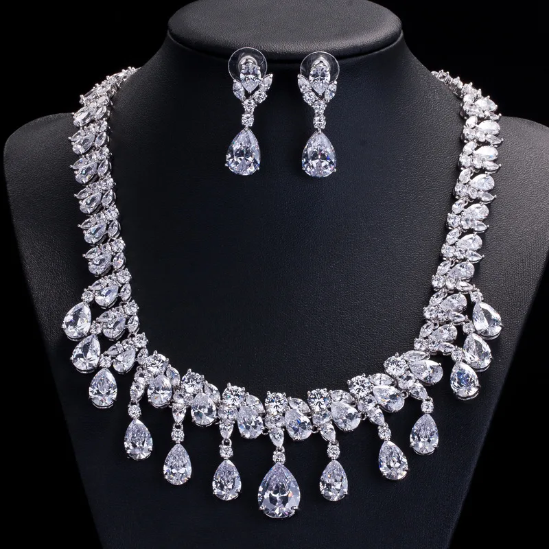 Hot ! Water Drop Bridal Jewelry Sets Crystal Jewelry Set Full CZ Flower Bridal Jewelry Set Luxurious Jewelry Sets
Hot ! Water Drop Bridal Jewelry Sets Crystal Jewelry Set Full CZ Flower Bridal Jewelry Set Luxurious Jewelry Sets